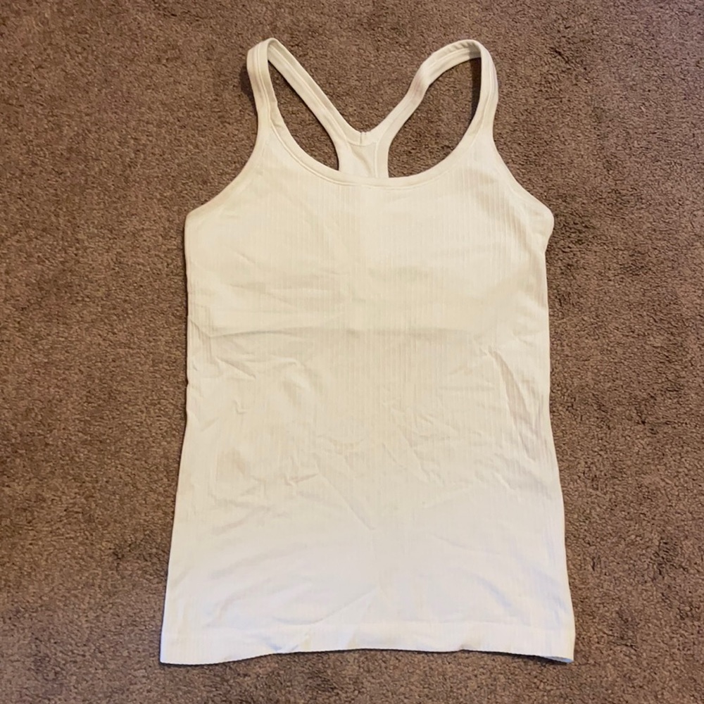 COPY - Lululemon ebb to flow tank